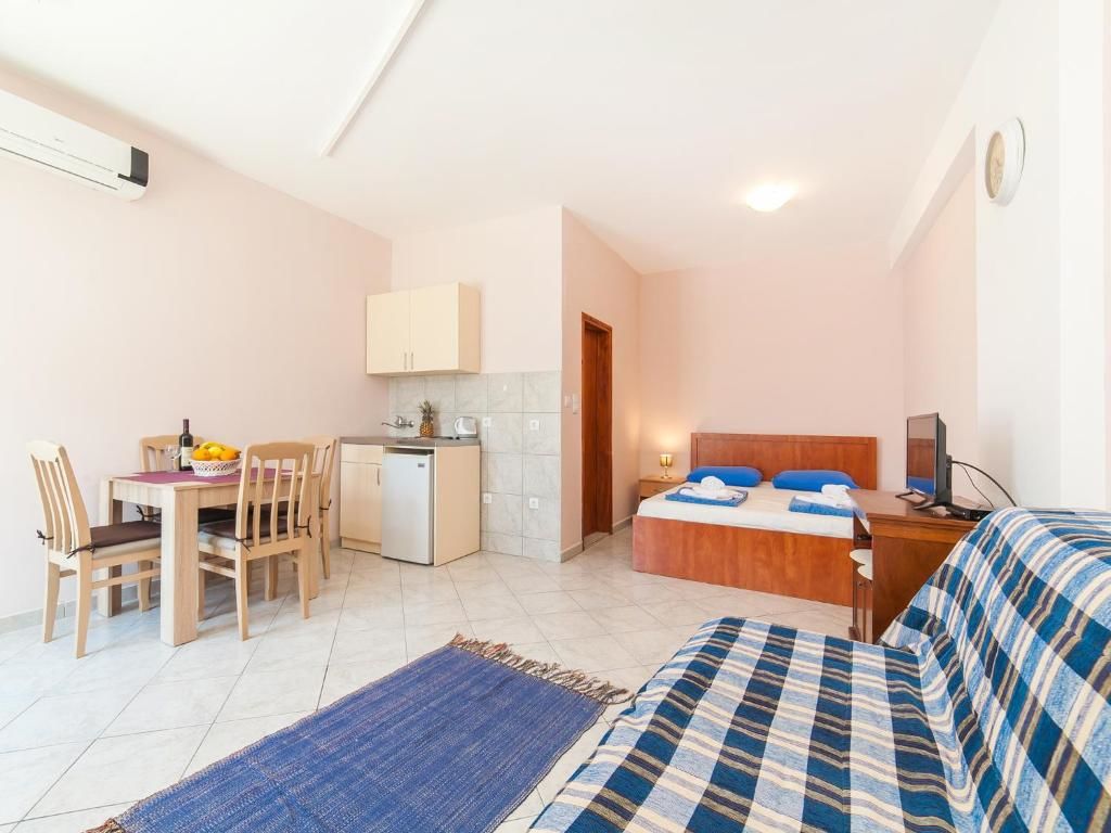 Гостевой дом Apartments Vjera Petrovac Петровац