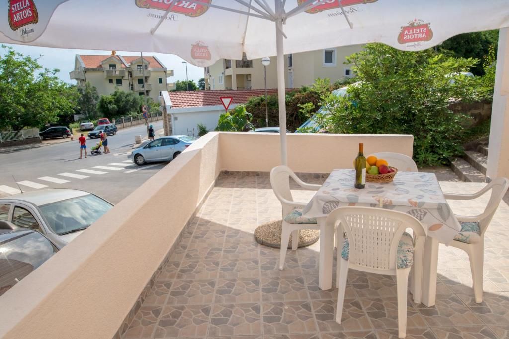 Гостевой дом Apartments Vjera Petrovac Петровац