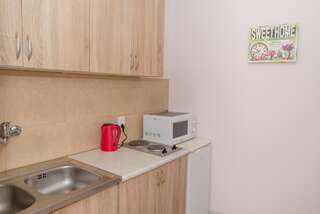 Гостевой дом Apartments Vjera Petrovac Петровац Номер-студио Делюкс с кроватью размера "king-size"-6