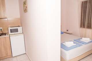 Гостевой дом Apartments Vjera Petrovac Петровац Номер-студио Делюкс с кроватью размера "king-size"-8